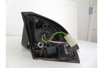 Retrovisor izquierdo