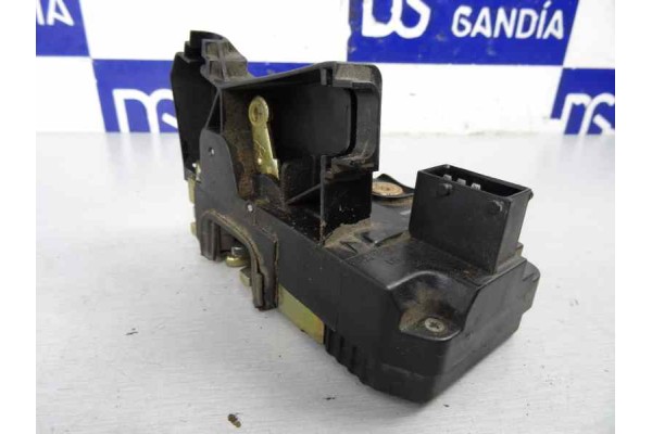 Cerradura puerta delantera derecha, Opel Zafira a Elegance 2000, 90561154 usado 6