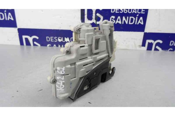 Cerradura puerta trasera izquierda, Audi A6 Berlina (4F2) 2.0 Tdi 2008, 4F0839015A