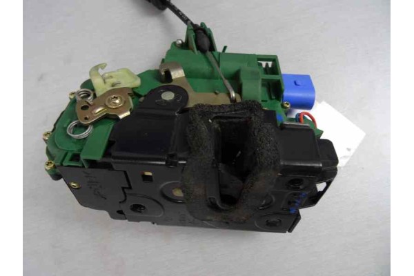 Cerradura puerta delantera izquierda, Volkswagen Polo Iv (9N1) Conceptline 2003, 8 PINS