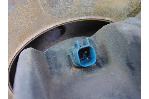 Mangueta delantera izquierda, Ford Focus Berlina (CB4) Trend 2009