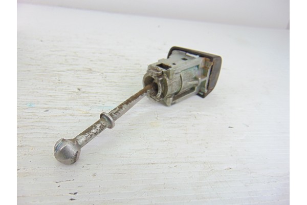 Antirrobo / llave contacto, Citroen C3 Picasso Exclusive 2013 usado 6