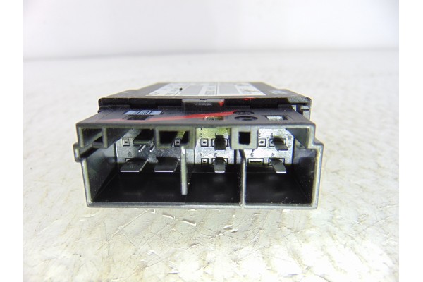 Módulo electrónico, BMW Serie 1 Berlina (E81/E87) 118d 2007, 692643501 usado 6