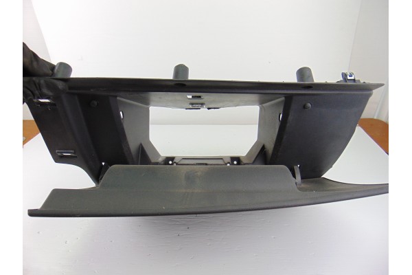 Guantera, Volvo C30 1.6 D 2008, 8626141 usado 6
