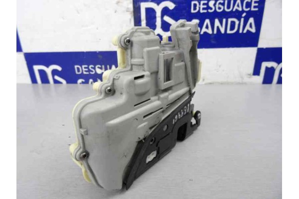 Cerradura puerta delantera izquierda, Volkswagen Passat Variant (3C5) Advance 2007, 3C1837015A