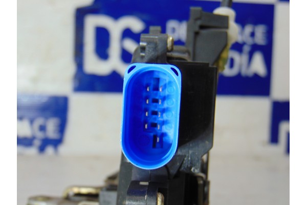 Cerradura puerta delantera derecha, Volkswagen Touareg (7LA) Tdi V6 2004, 3D1837016