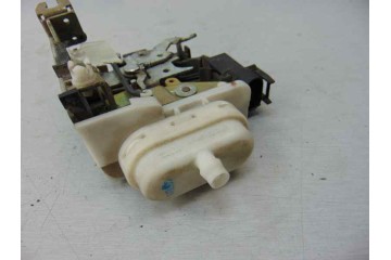 Cerradura puerta delantera derecha, Audi A3 (8L) 1.6 Ambiente 2002, 8L1837016C