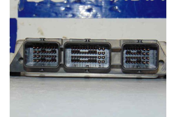 Centralita motor uce, Citroen C4 Berlina Collection 2005, 9655943580 usado 6