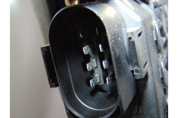 Elevalunas trasero derecho, Audi A6 Berlina (4B2) 2.8 Quattro 2000, 4B0839398B