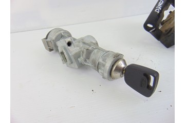 Antirrobo / llave contacto, Ford Tourneo Connect (TC7) Familiar 2010
