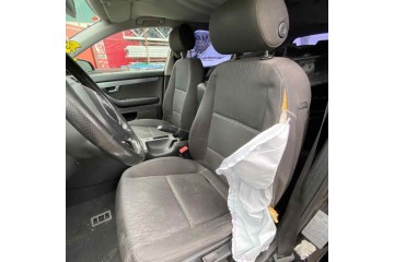 AUDI A4 AVANT (8E) 1.8 T Quattro