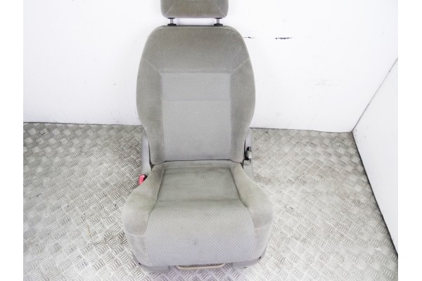Asientos trasero izquierdo, Ford Galaxy (Vy) Ghia 2003 usado 6