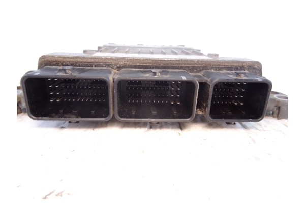 8200766462  CENTRALITA MOTOR UCE RENAULT MEGANE II BERLINA 5P Business 2007 8200766462 207861 RENAULT - 2