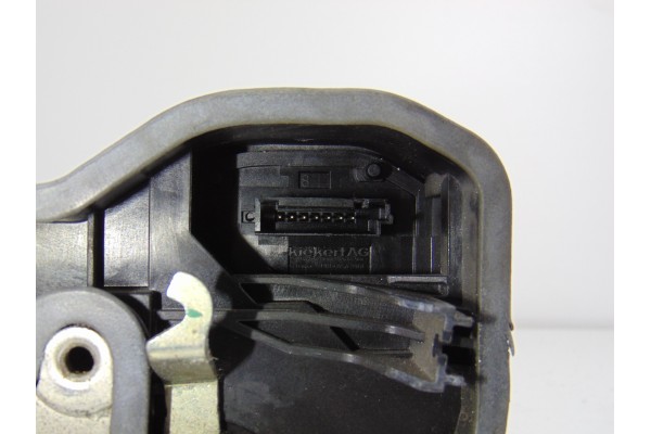 Cerradura puerta trasera izquierda, BMW Serie 7 (E65/E66) 740d 2007, 7036171 usado 6