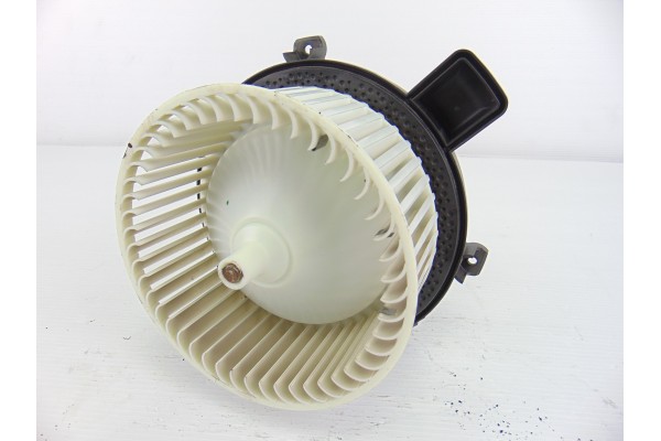 Motor calefaccion, Opel Astra K Berlina 5P Dynamic Start/Stop 2016, 0130309503 usado 6