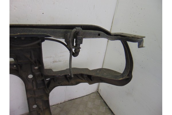 Panel frontal