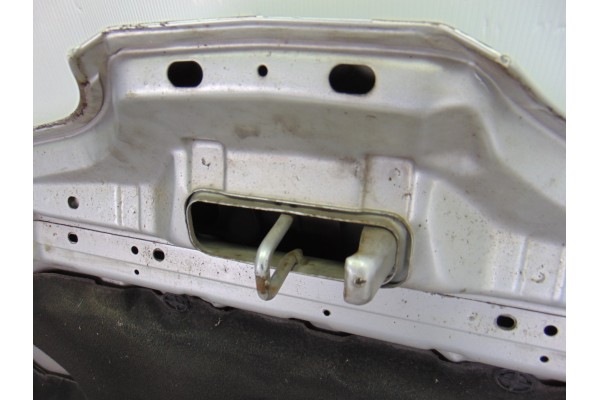 Capo, Nissan Almera Tino (V10M) Acenta 2004