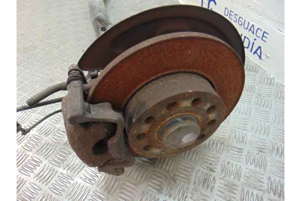 Puente trasero, Volkswagen Caddy (2K)(02.2004) Life 2005, 2K0500051AB