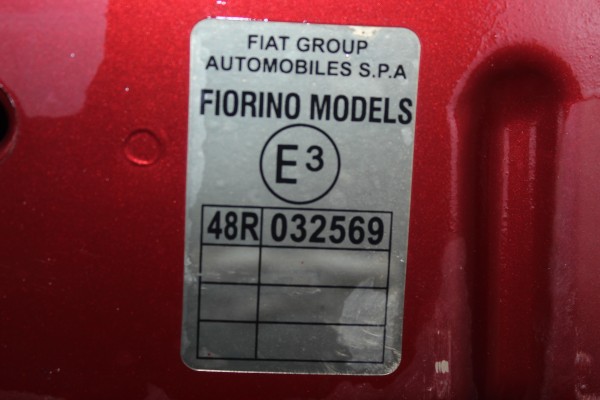 Capo, Fiat Iii Fiorino (225) SX Familiar 2008, GRANATE