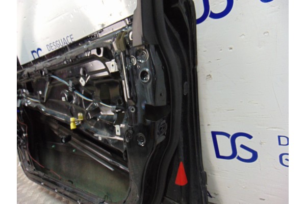 Puerta delantera derecha, BMW Serie 5 Touring (E39) 530d 2003 usado 6
