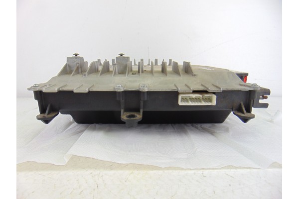 Caja reles / fusibles, Land Rover Range Rover (Lp) HSE (165kW) 1995, AMR5143