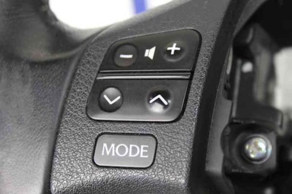 Volante, Lexus Is (DS2/IS2) 250 V6 2007