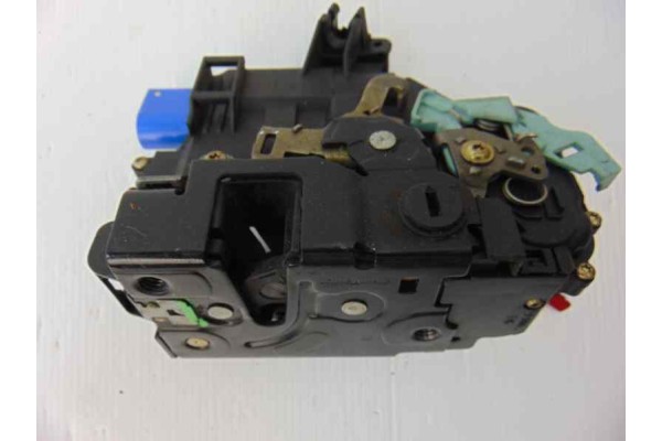 Cerradura puerta trasera derecha, Volkswagen Golf V (1K1)(10.2003) Trendline 2004, 7L0839016