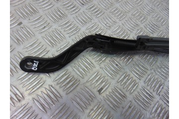 Brazo limpia delantero izquierdo, Mercedes-benz Cls (Bm 219) 350 Cgi (219.357) 2006, A2118201544