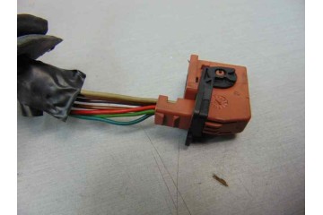 Retrovisor izquierdo