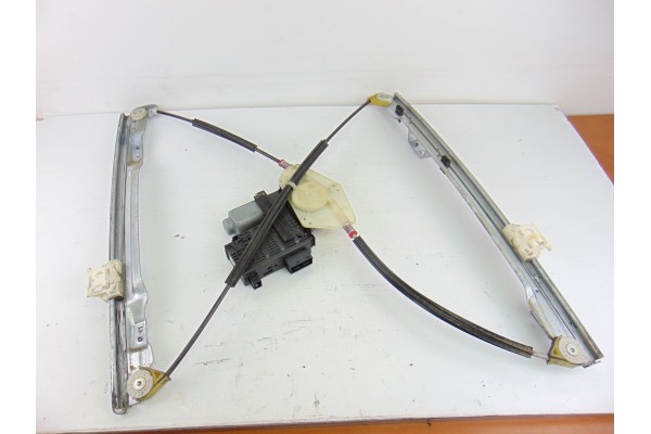 Elevalunas delantero derecho, Citroen C4 Picasso Exclusive 2011 usado 6