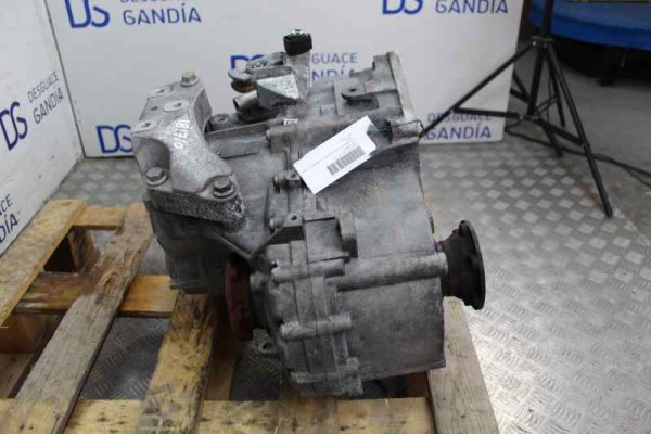 Caja cambios, Volkswagen Passat Berlina (3C2) Advance, Kdn usado 6