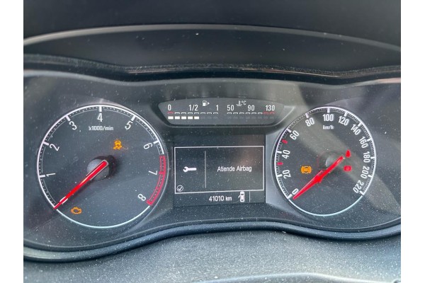 OPEL CORSA E Selective