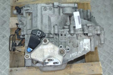 Caja cambios, Mitsubishi Carisma Berlina 5 (DA0) 1900 DI-D Comfort 2003