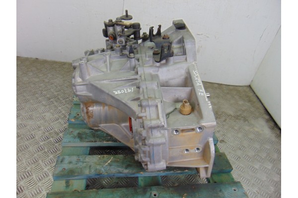 Caja cambios, Hyundai Santa Fe (Cm) 2.2 CRDi Comfort 4X4 2006, 5V M 4WD