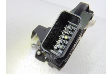 Cerradura puerta trasera derecha, Volvo V50 Familiar D4 Kinetic 2011, 30799316