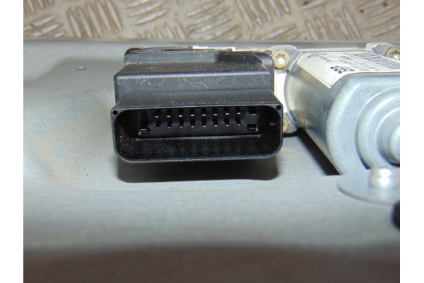 Elevalunas trasero derecho, Volkswagen Touran (1T1) Trendline 2004, 1K0959704B usado 6