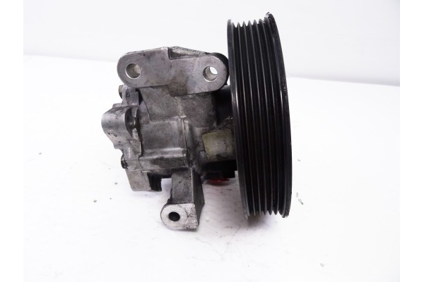 BOMBA DIRECCION MERCEDES-BENZ CLASE C (BM 203) BERLINA