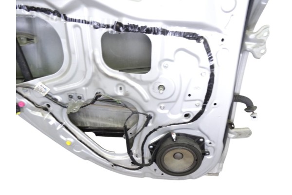 Puerta trasera izquierda, Hyundai I20 (Pb) City S 2013