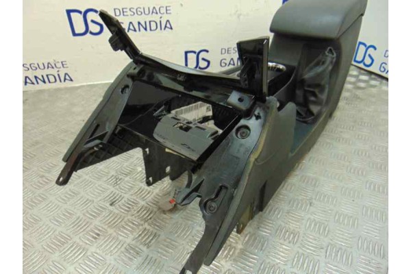Apoyabrazos central, Ford Mondeo Sportbreak (CA2) Ambiente 2008, 7S71A045A20AX usado 6