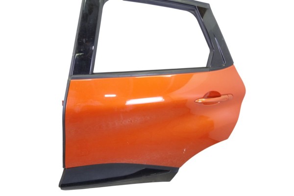 Puerta trasera izquierda, Renault Captur I Adventure 2016 usado 6