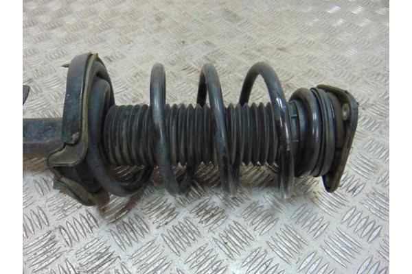 Amortiguador delantero izquierdo, Ford Focus Berlina (CB8) Trend 2012, BV61-18K001-Abc usado 6