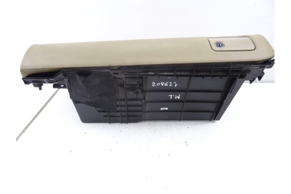 A1646890139 GUANTERA MERCEDES-BENZ CLASE ML (BM 164)