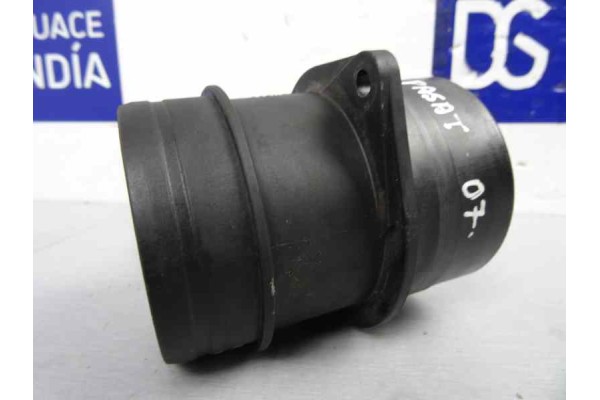 Caudalimetro, Volkswagen Passat Berlina (3C2) Highline 2008, 074906461B