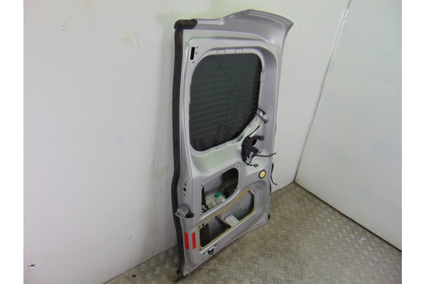 Puerta trasera izquierda usado 6