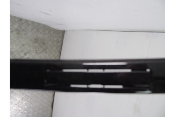 A2126900582 MOLDURAS DELANTERAS MERCEDES-BENZ CLASE E (BM 212) LIM.