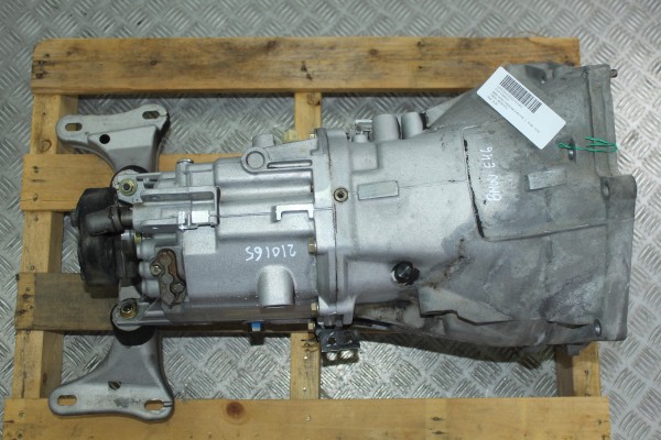 Caja cambios, BMW Serie 3 Berlina (E46) 316i 2000, Ajr usado 6