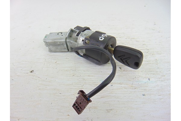 Antirrobo / llave contacto, Citroen C4 Picasso Exclusive 2011, 9663123380 usado 7