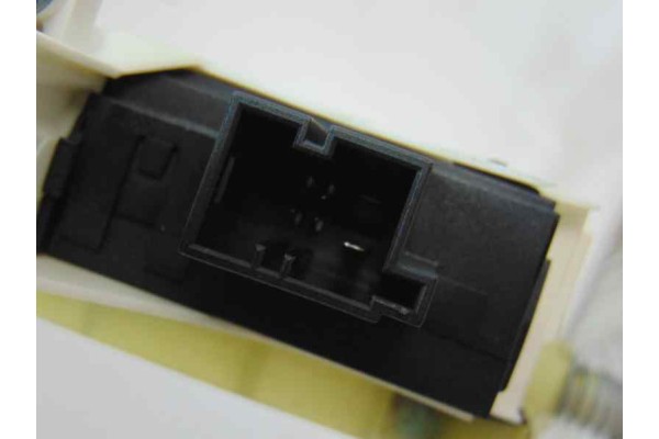 Elevalunas trasero izquierdo, Audi A6 Avant (4F5) 2.7 Tdi 2005, 4F0959801C