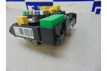 Caja reles / fusibles, Citroen C4 Cactus Feel 2014, 9804848480