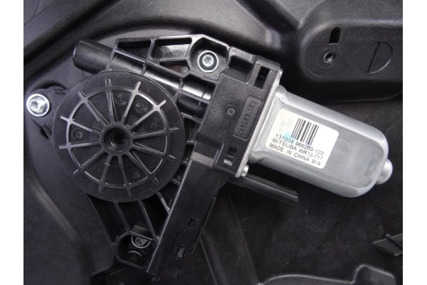 Elevalunas delantero derecho, Volvo V60 Familiar Summum 2014, 30784311 usado 7
